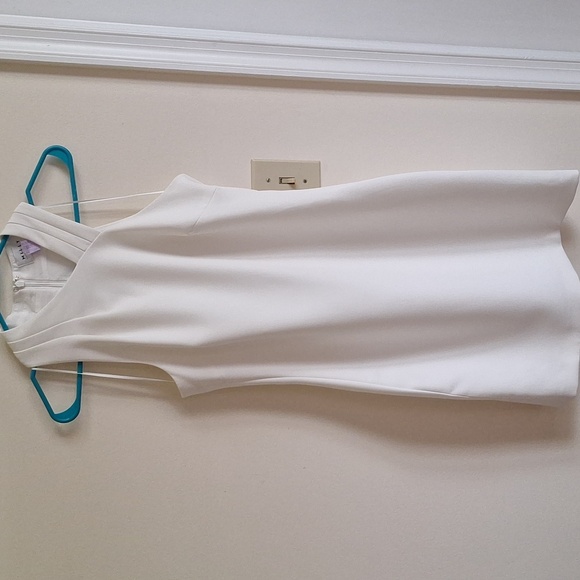 Milly White Structured Sleeveless Dress Size 2 - Picture 6 of 7